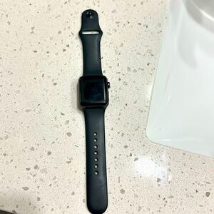 Apple Watch Series 3 GPS + Cellular
